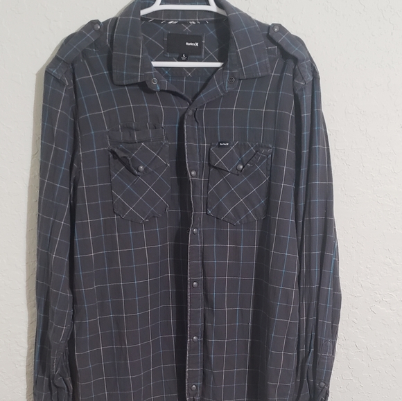 Hurley Pearl Snap - Picture 1 of 4